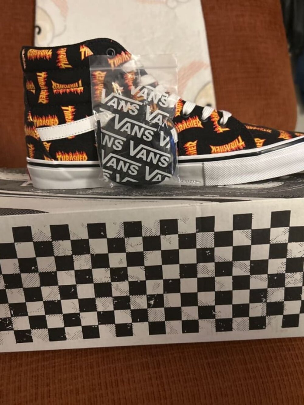 Vans Skate Sk8-Hi (Thrasher) Thrasher Black/Multi (Flame Logo) Size 10.5 MN (UK…